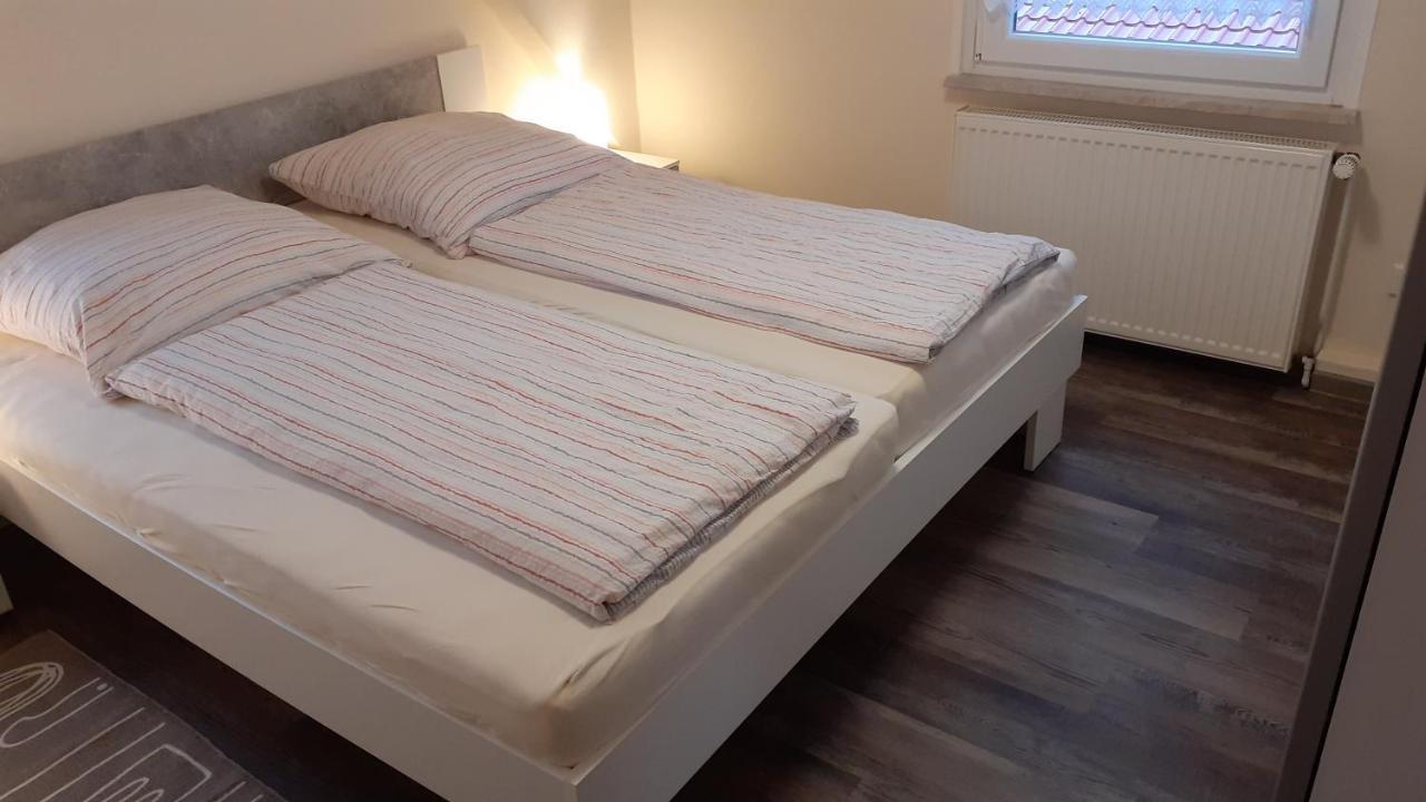 Apartament Familienurlaub In Ostfriesland Fuer Max 7 Pers In 2 Wohnungen, Auch Einzeln Utarp