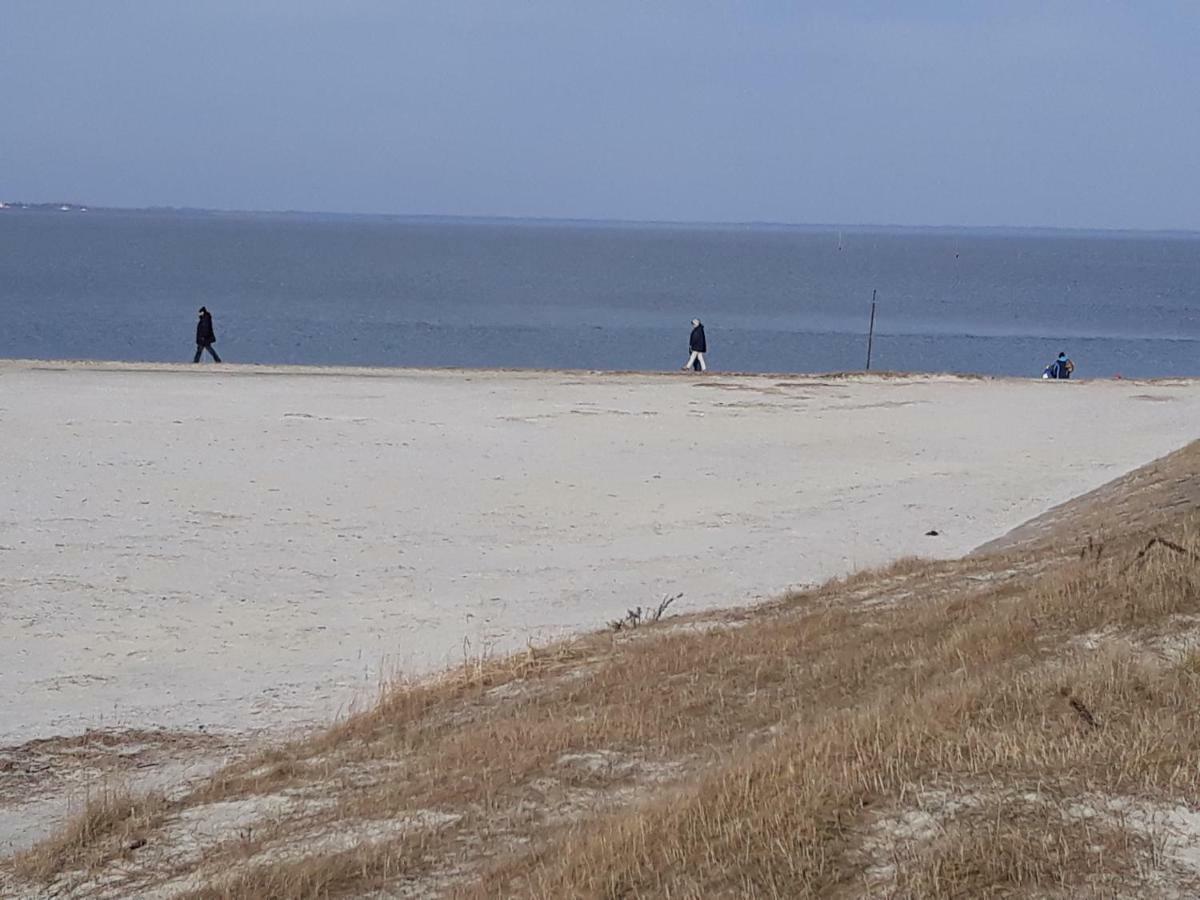 Familienurlaub In Ostfriesland Fuer Max 7 Pers In 2 Wohnungen, Auch Einzeln Apartament Utarp